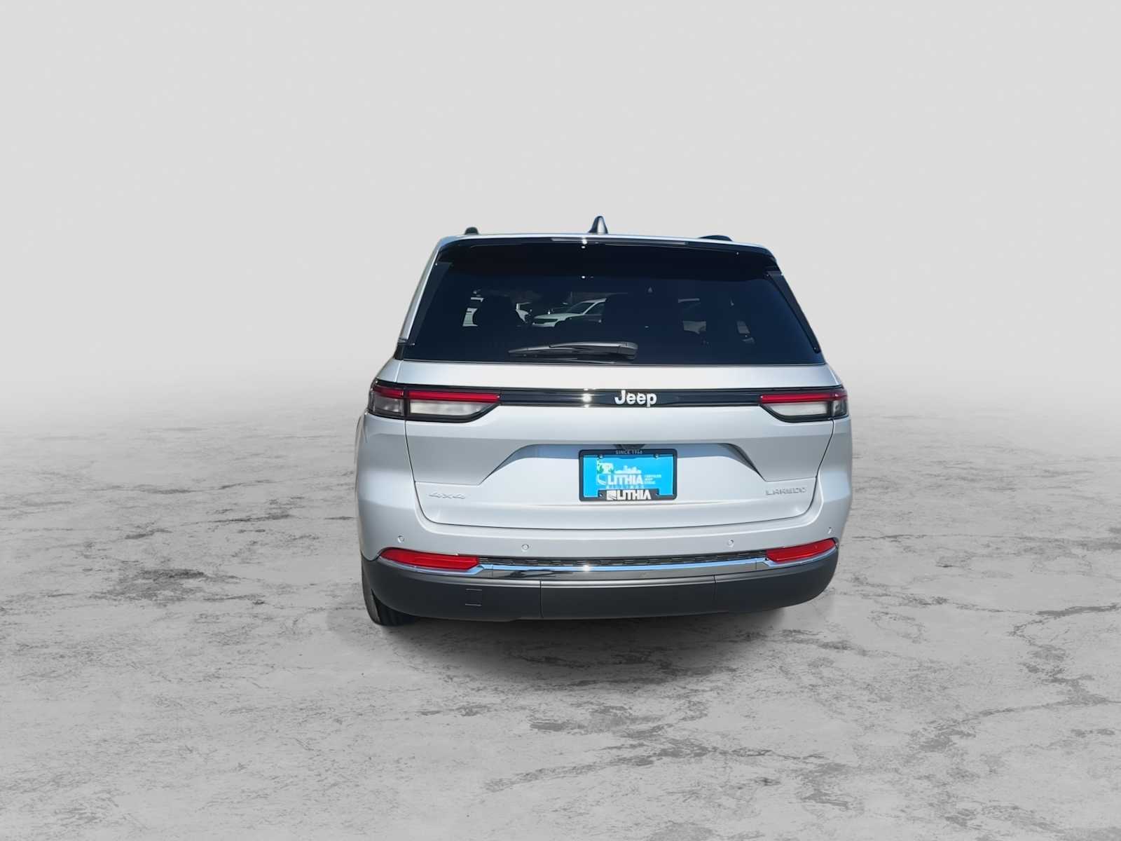 Thumbnail: 2025 Jeep Grand Cherokee - 7