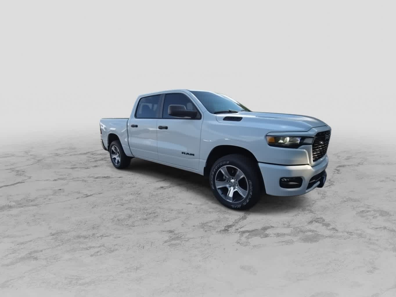 Thumbnail: 2025 RAM 1500 - 2