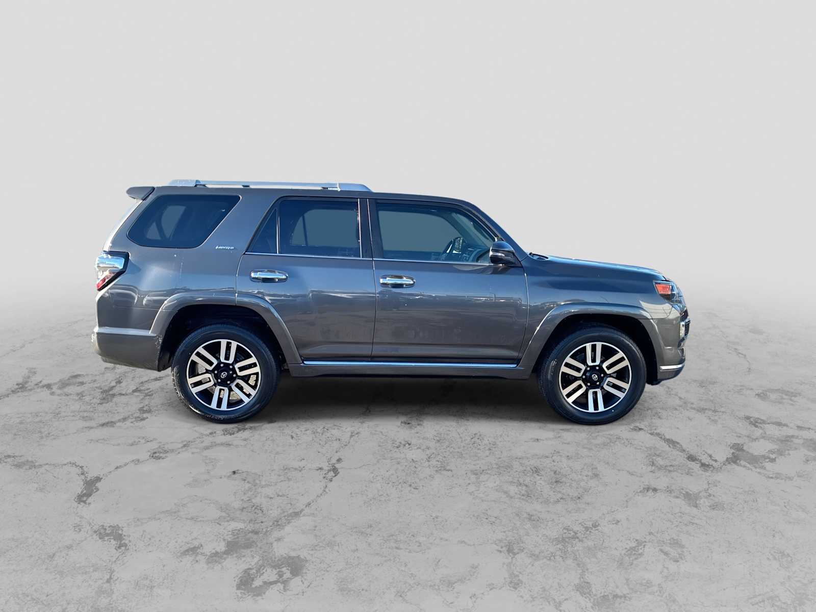 Thumbnail: 2019 Toyota 4Runner - 9