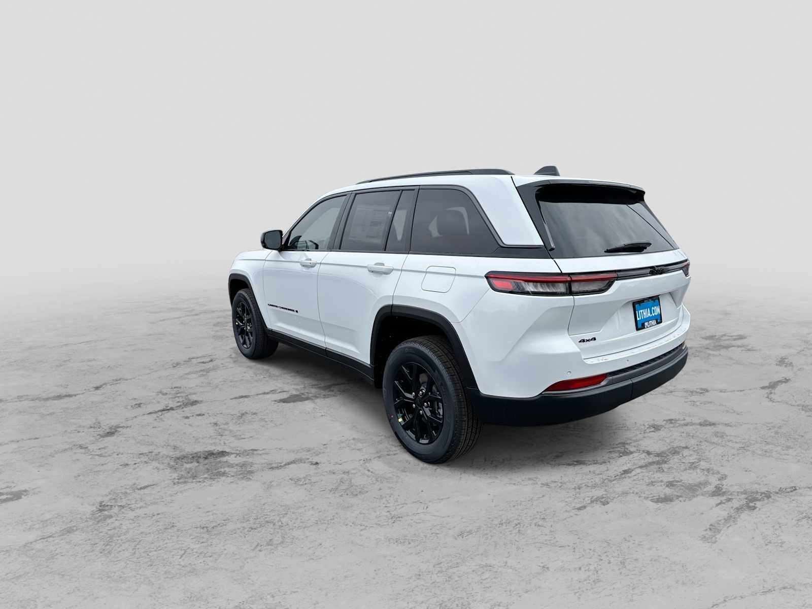Thumbnail: 2026 Jeep Grand Cherokee - 6
