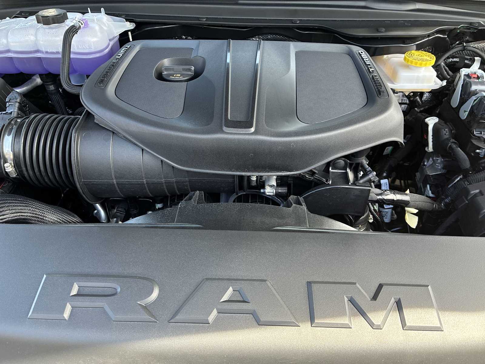 Thumbnail: 2026 RAM 1500 - 17