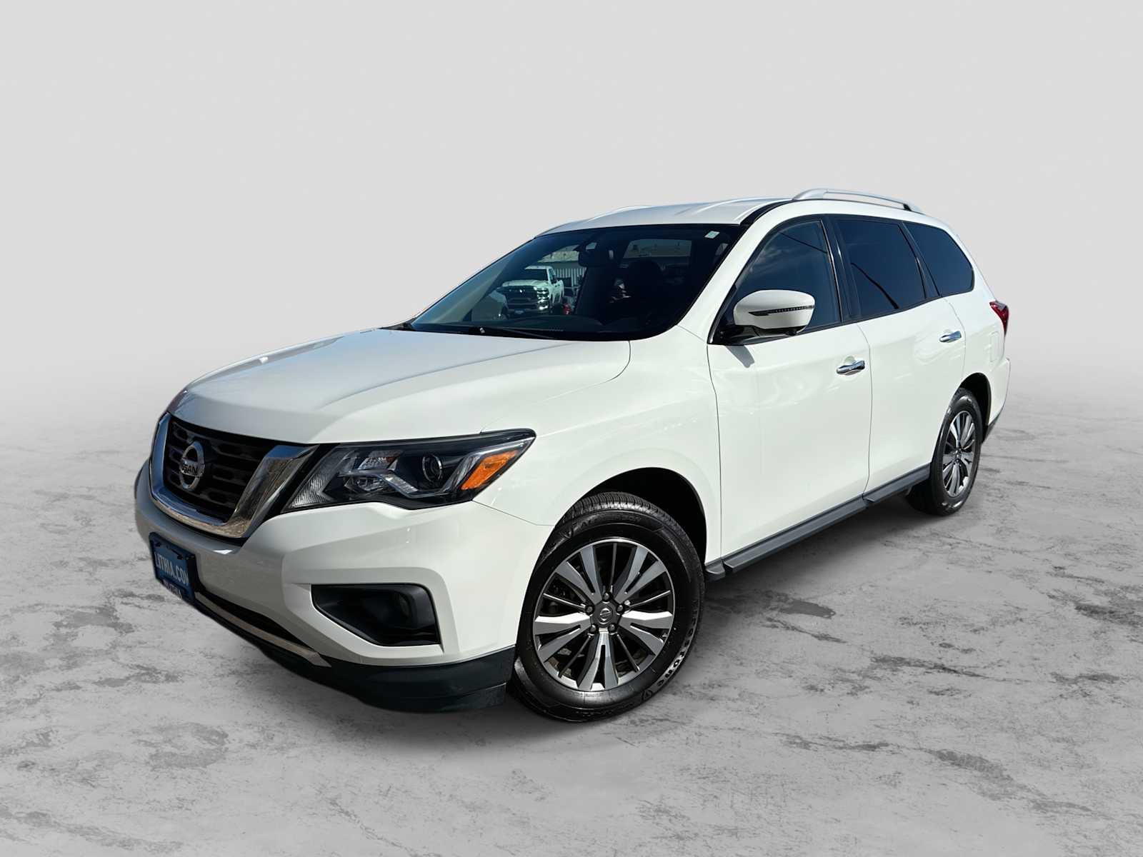 Thumbnail: 2020 Nissan Pathfinder - 1