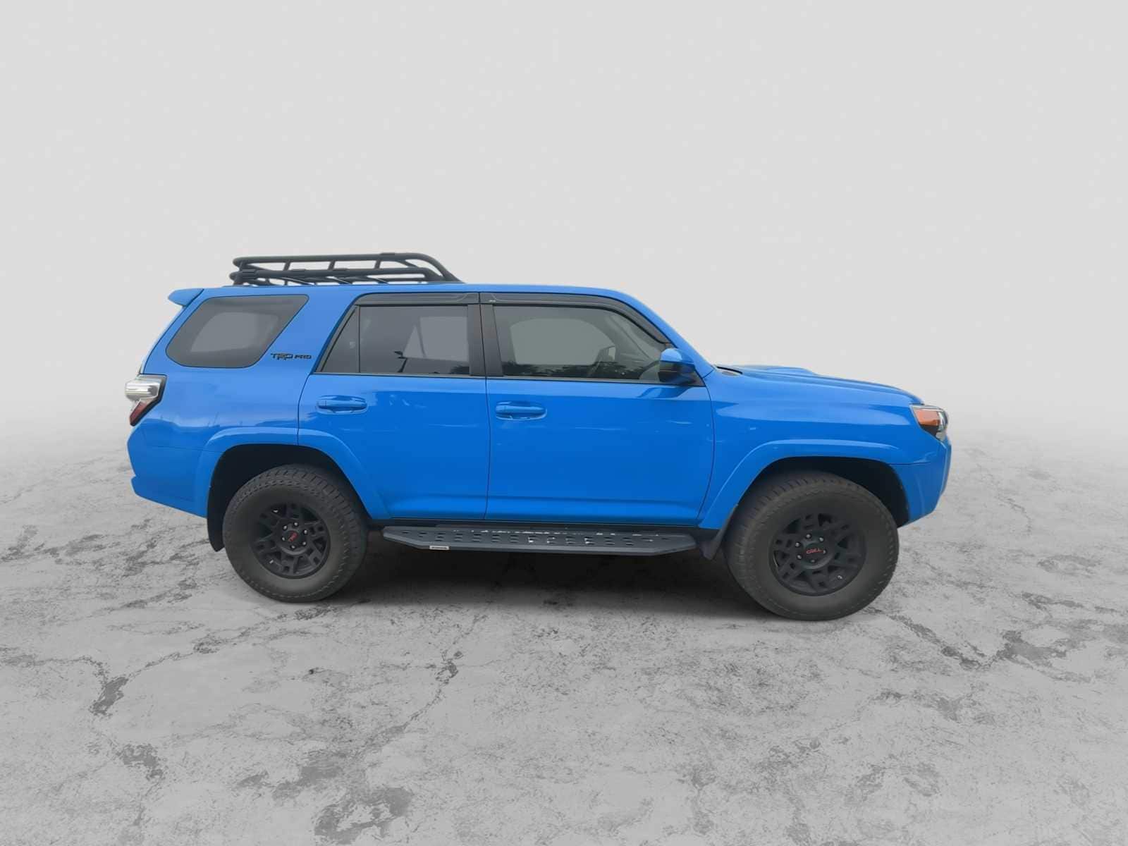 Thumbnail: 2019 Toyota 4Runner - 9
