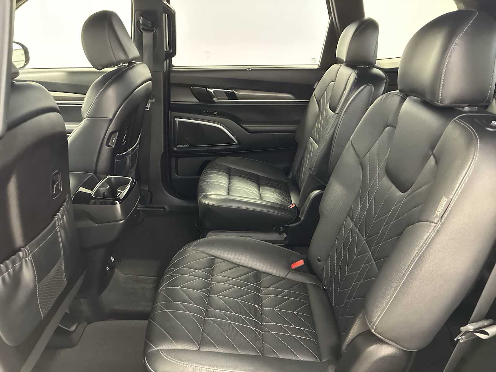 Thumbnail: 2023 Kia Telluride - 25