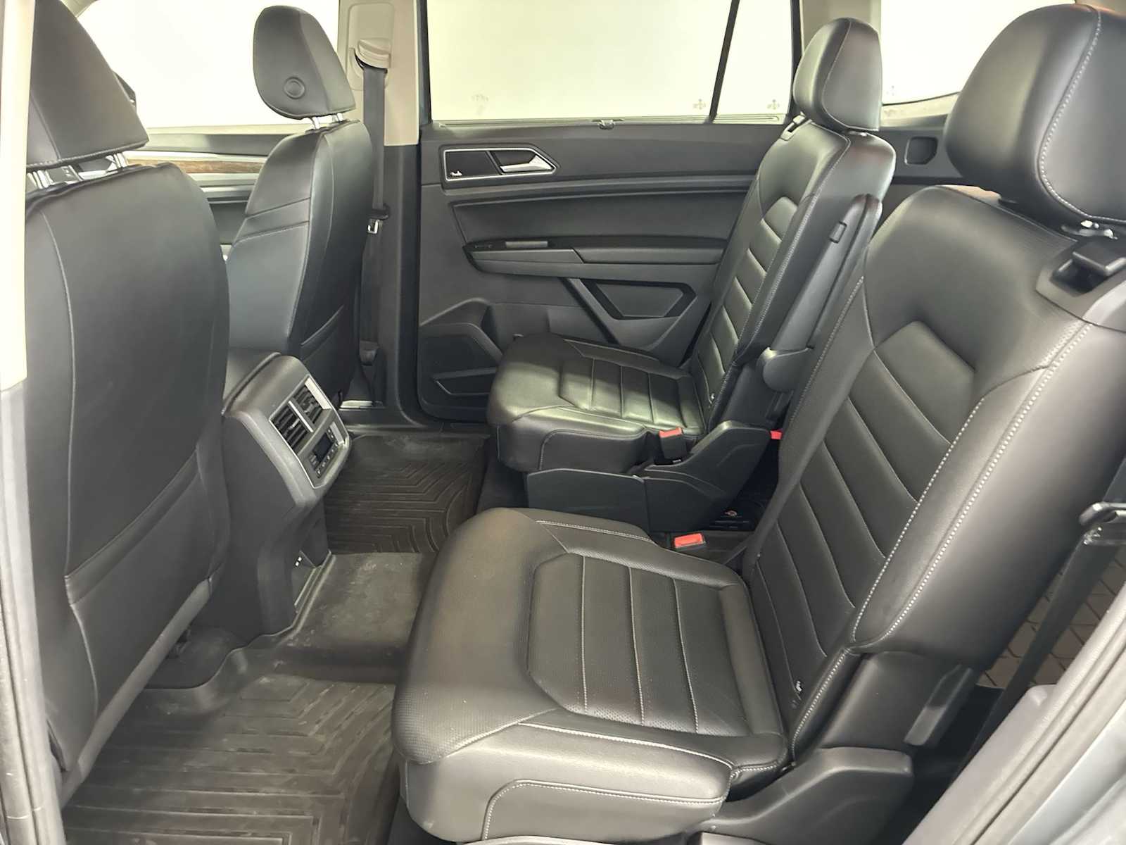 Thumbnail: 2019 Volkswagen Atlas - 25