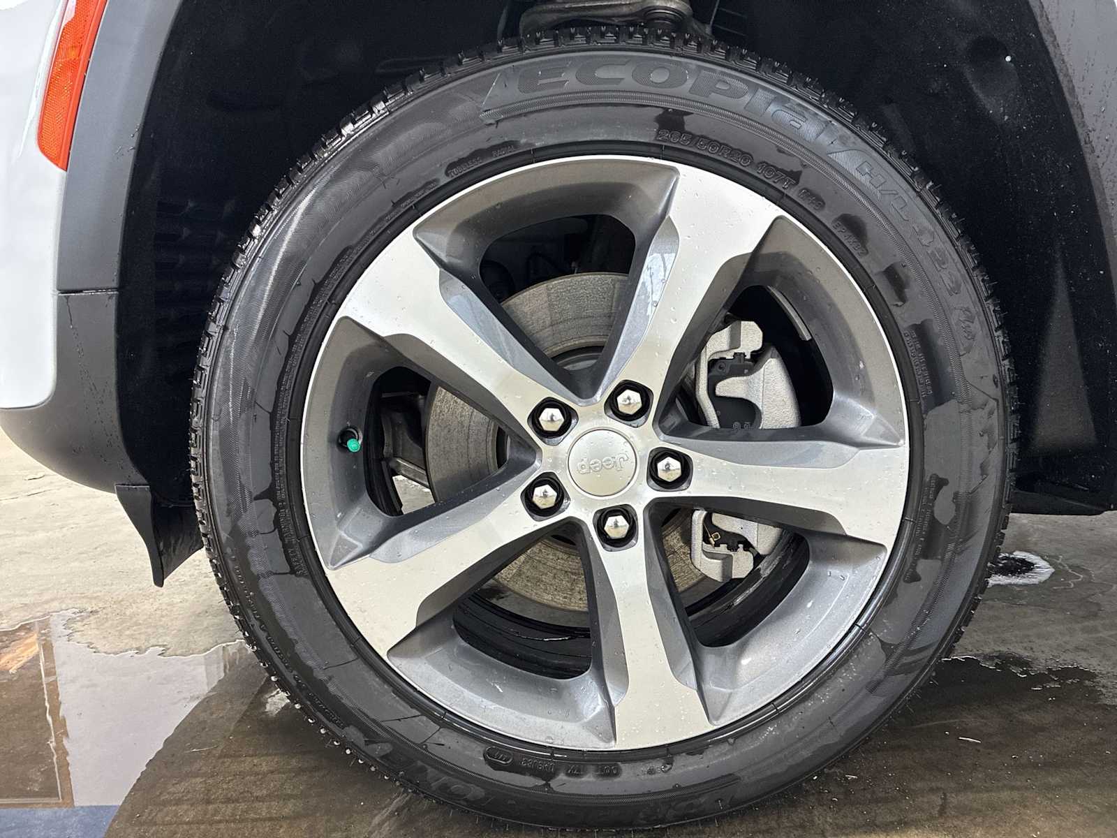 Thumbnail: 2026 Jeep Grand Cherokee - 18