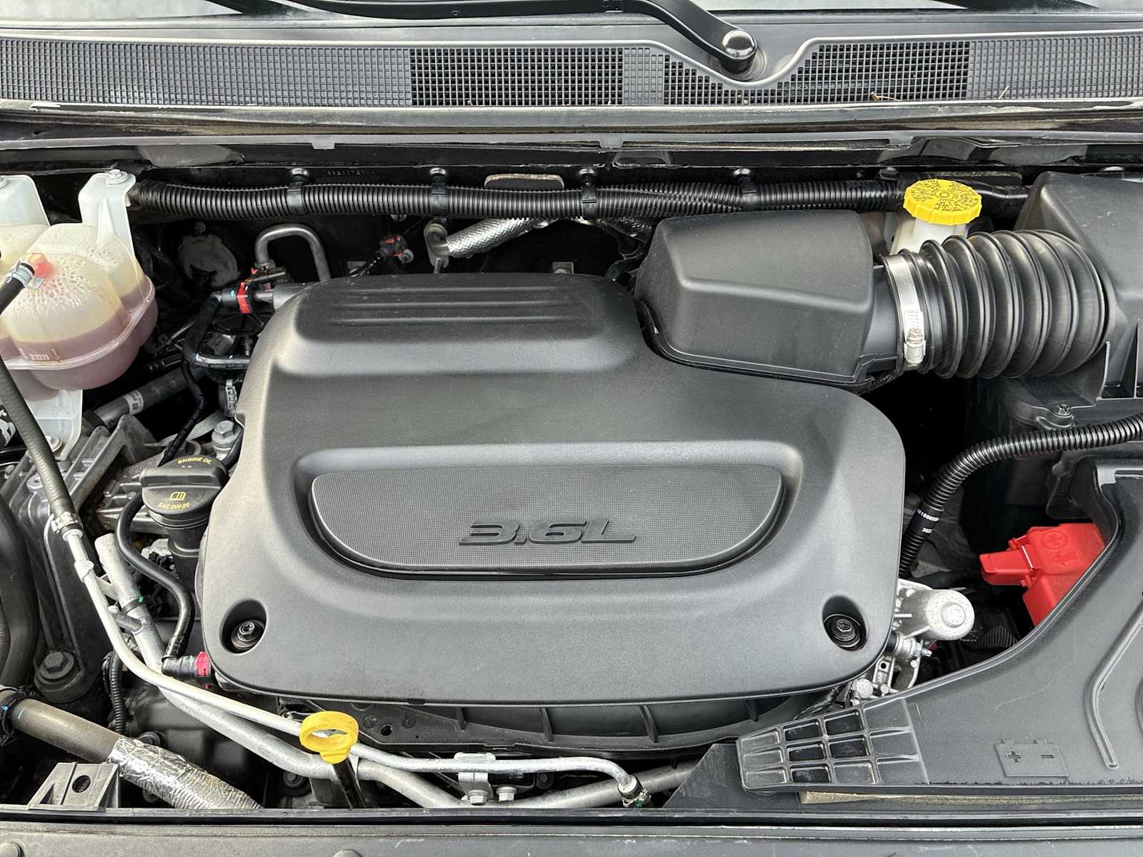 Thumbnail: 2022 Chrysler Pacifica - 17