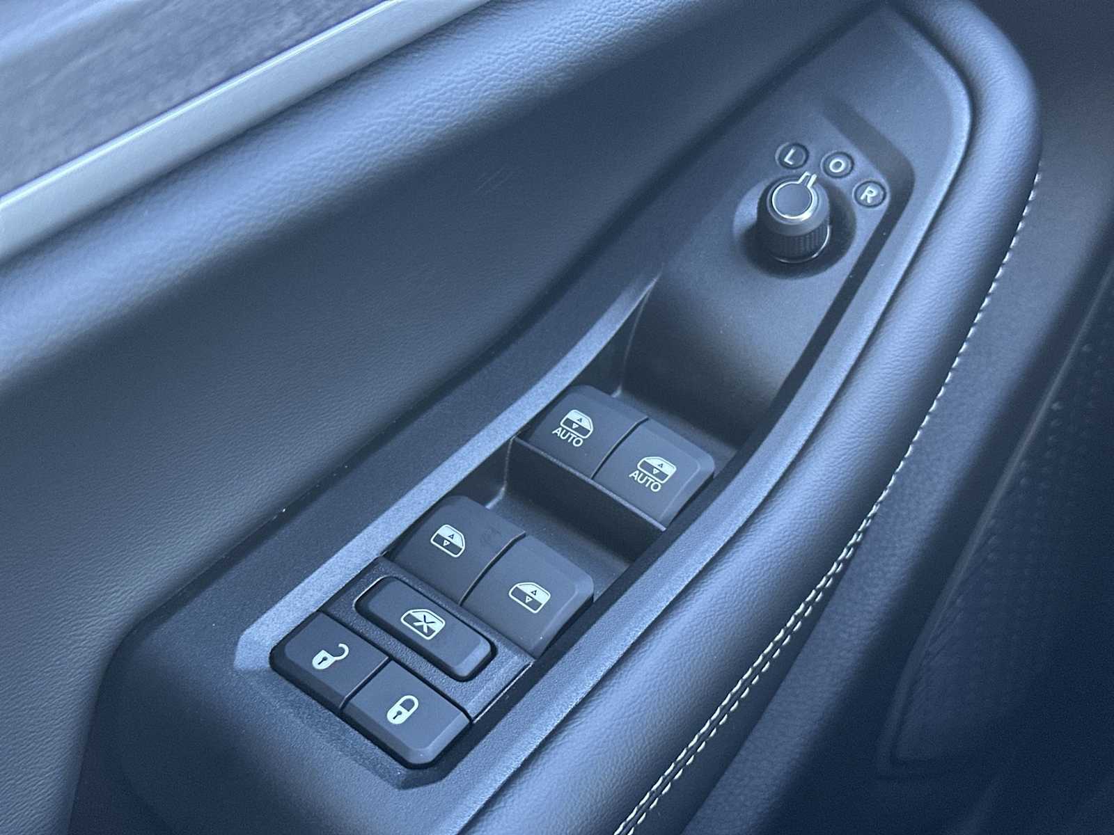 Thumbnail: 2025 Jeep Grand Cherokee - 15