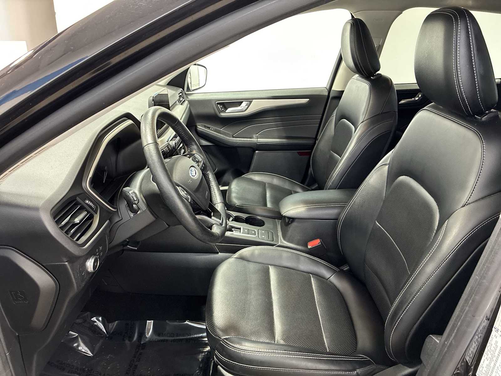 Thumbnail: 2021 Ford Escape - 13