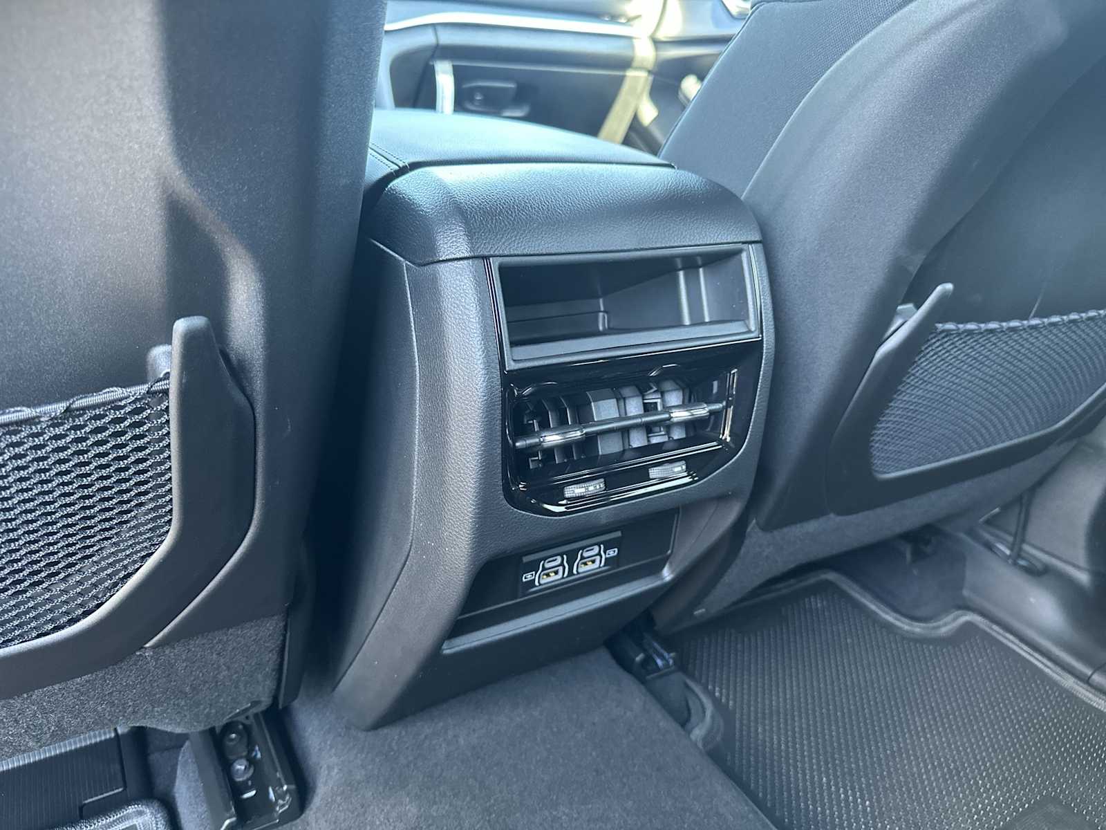 Thumbnail: 2025 Jeep Grand Cherokee - 20