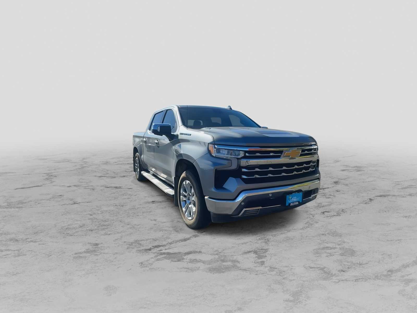 2023 Chevrolet Silverado 1500 LTZ photo 3