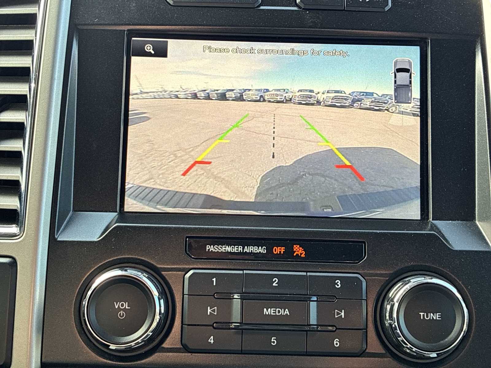 Thumbnail: 2015 Ford F-150 - 21