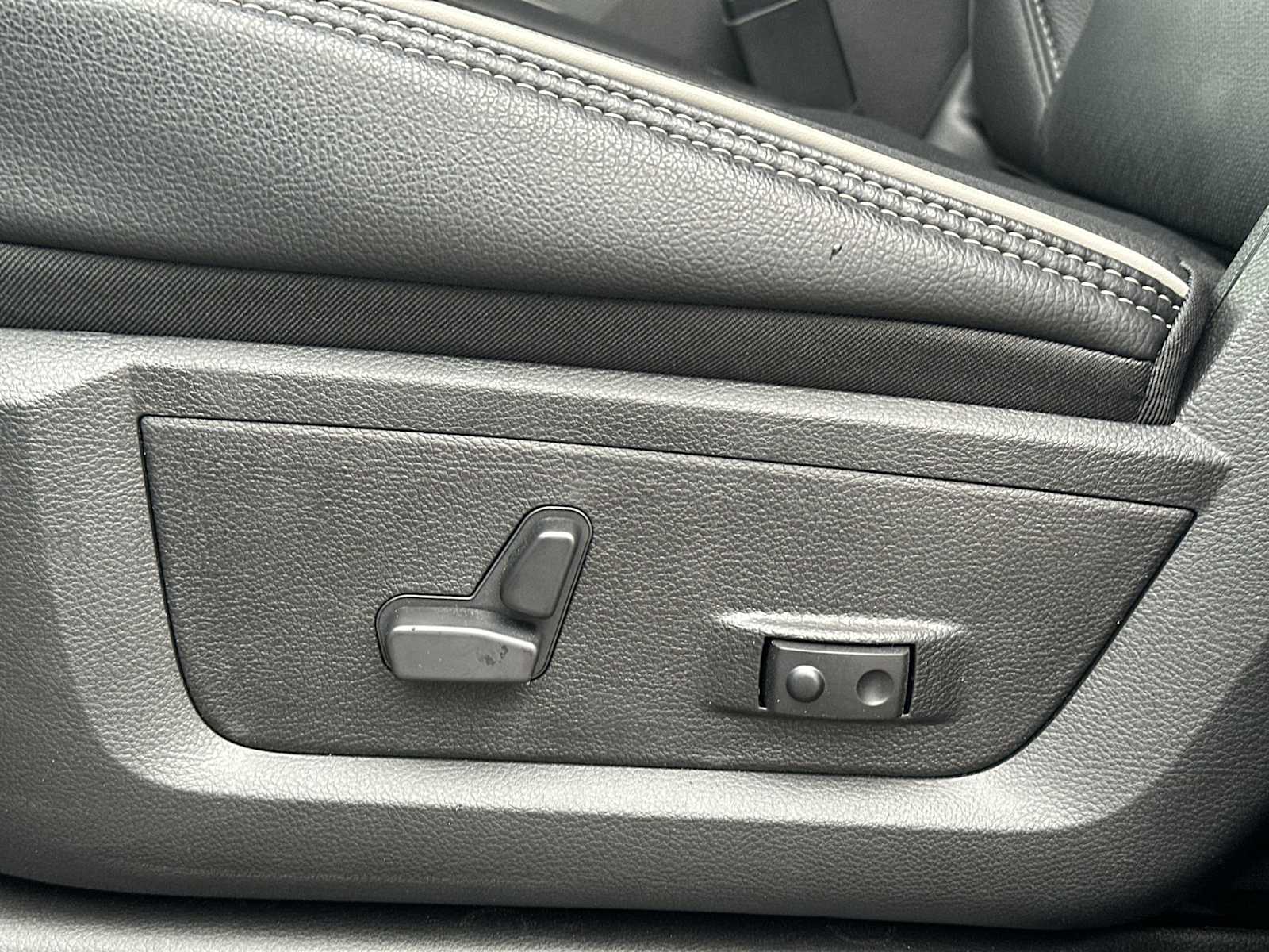 Thumbnail: 2026 RAM 3500 - 14