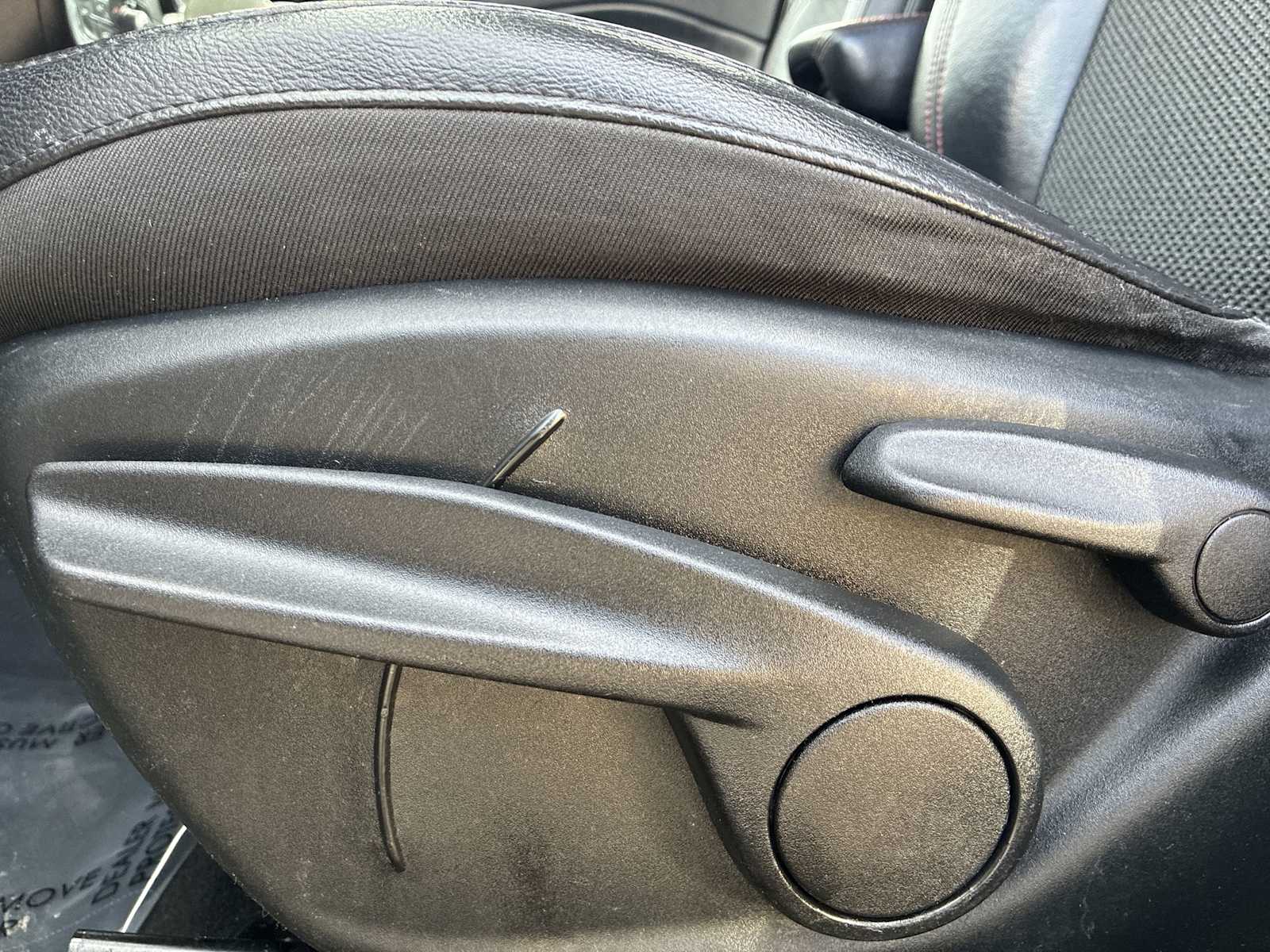 Thumbnail: 2019 Jeep Compass - 14