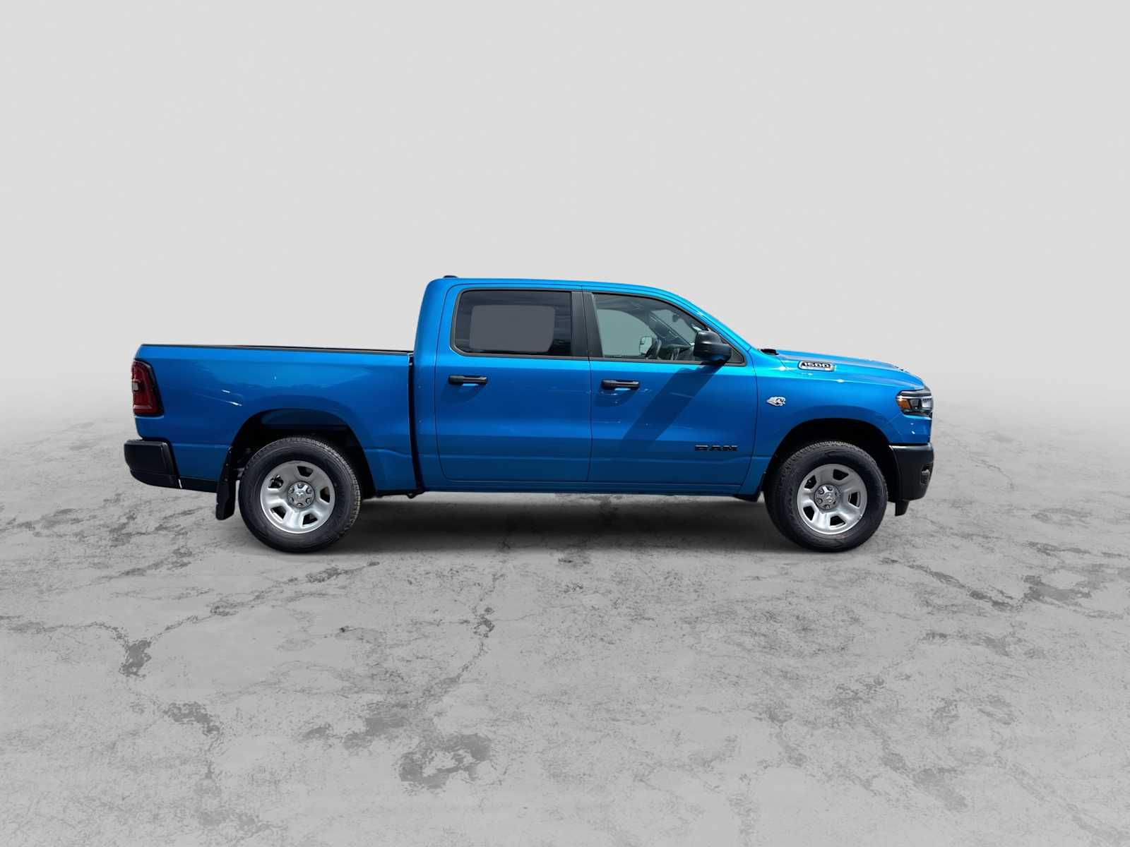 Thumbnail: 2026 RAM 1500 - 9