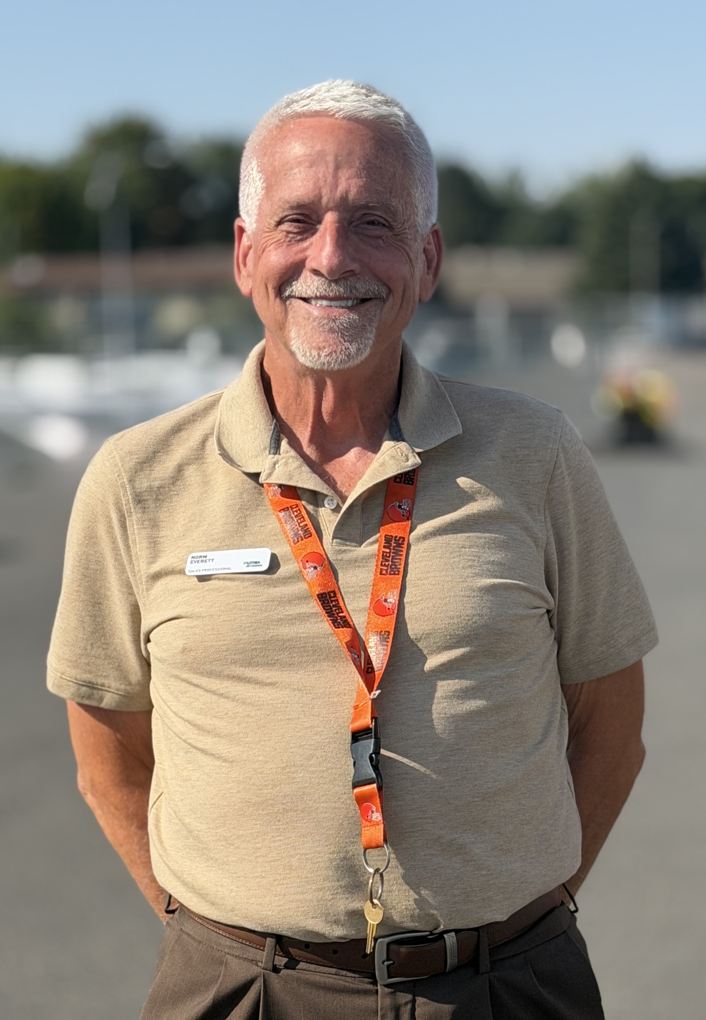 Staff member Norm Everett from 310b5008e248