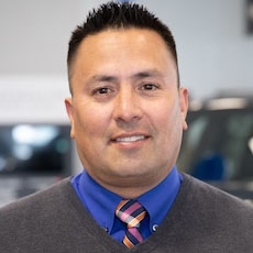 Staff member Bill McRae from 310b5008e248