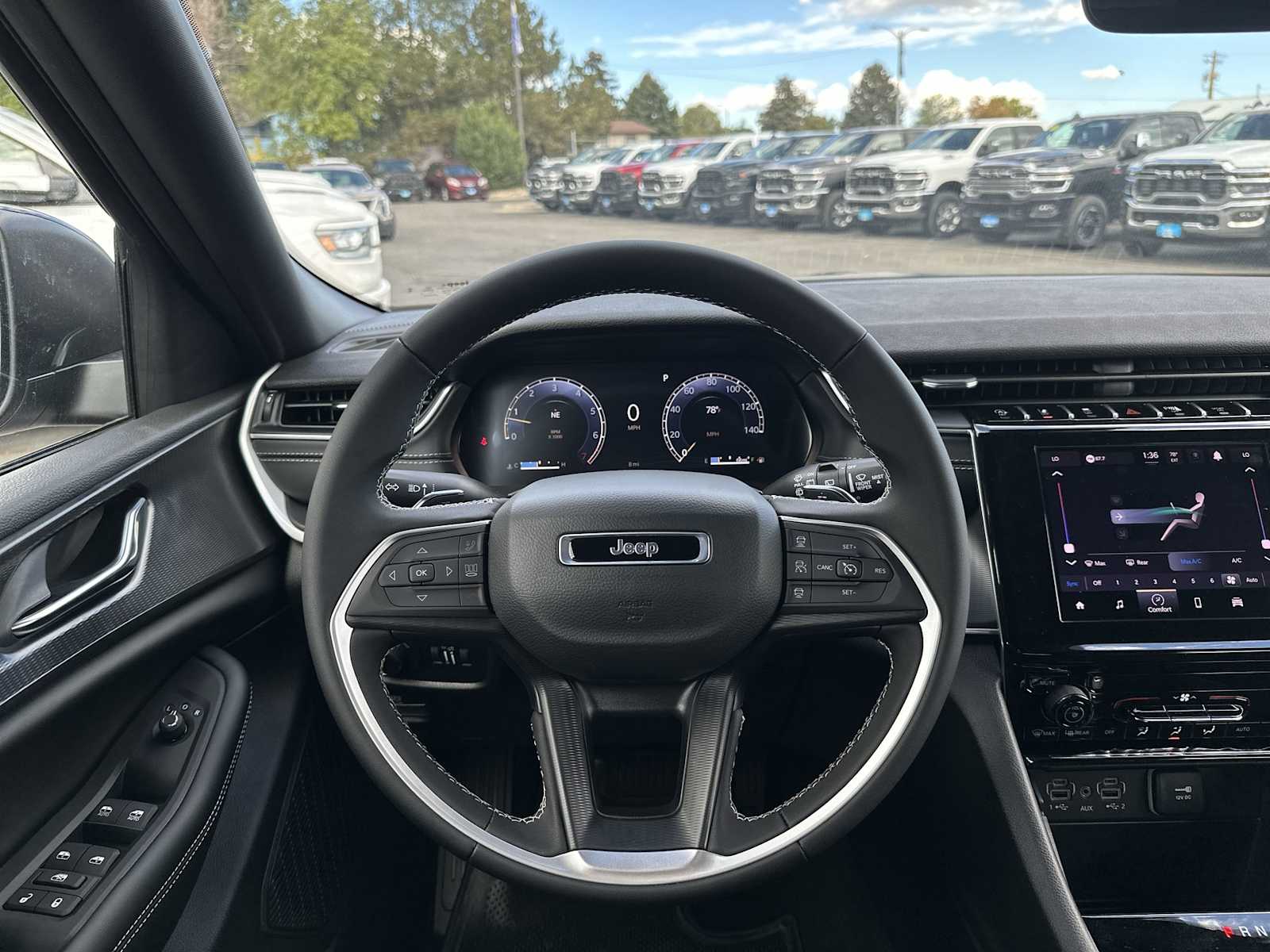 Thumbnail: 2025 Jeep Grand Cherokee - 11