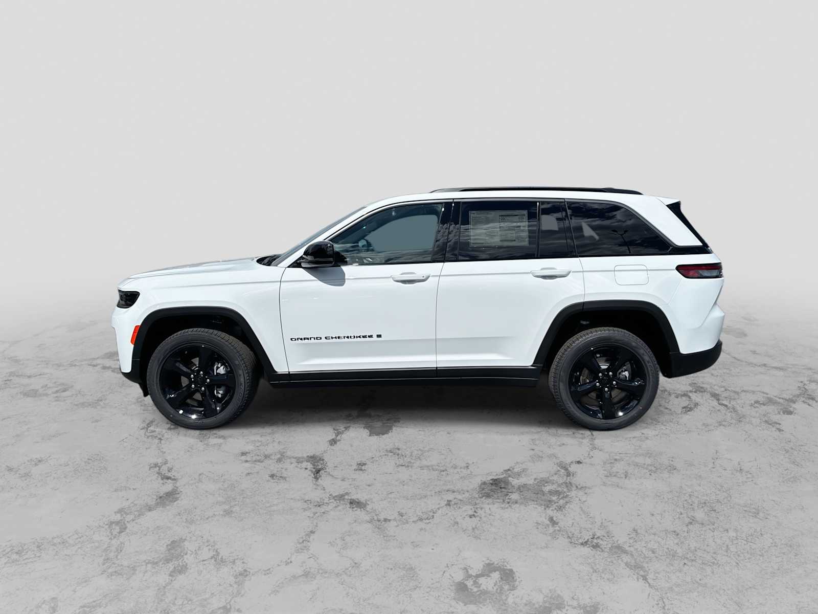 Thumbnail: 2026 Jeep Grand Cherokee - 5