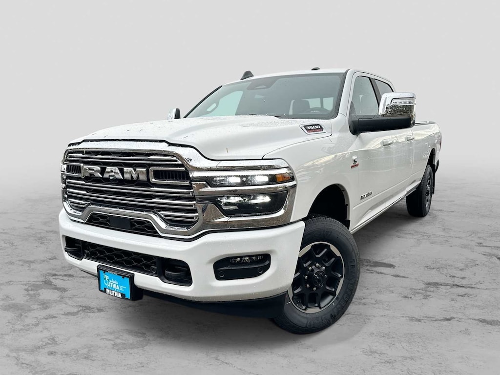New 2026 Ram 3500 LARAMIE CREW CAB 4X4 8' BOX Pickup