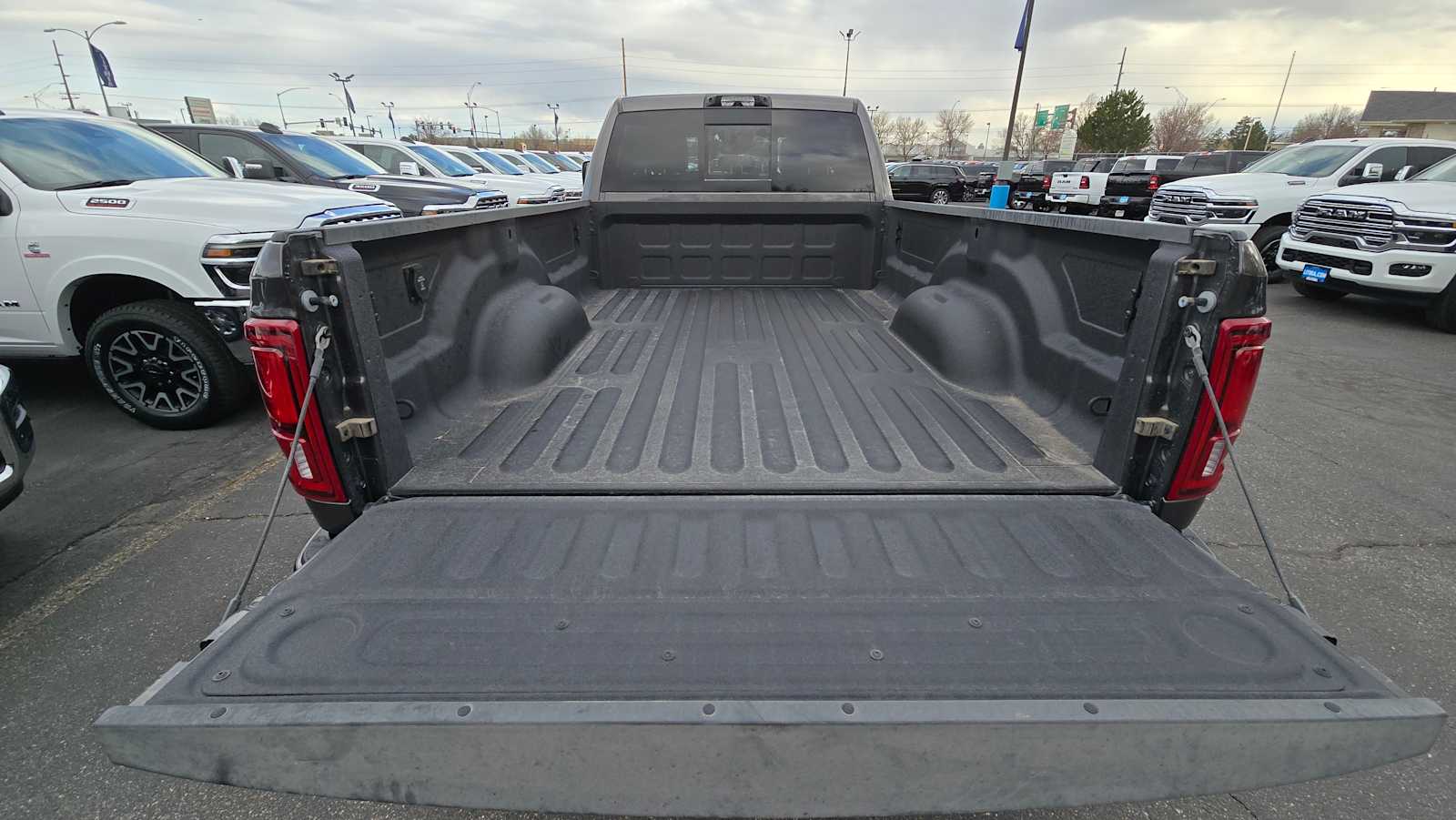 Thumbnail: 2025 RAM 3500 - 10
