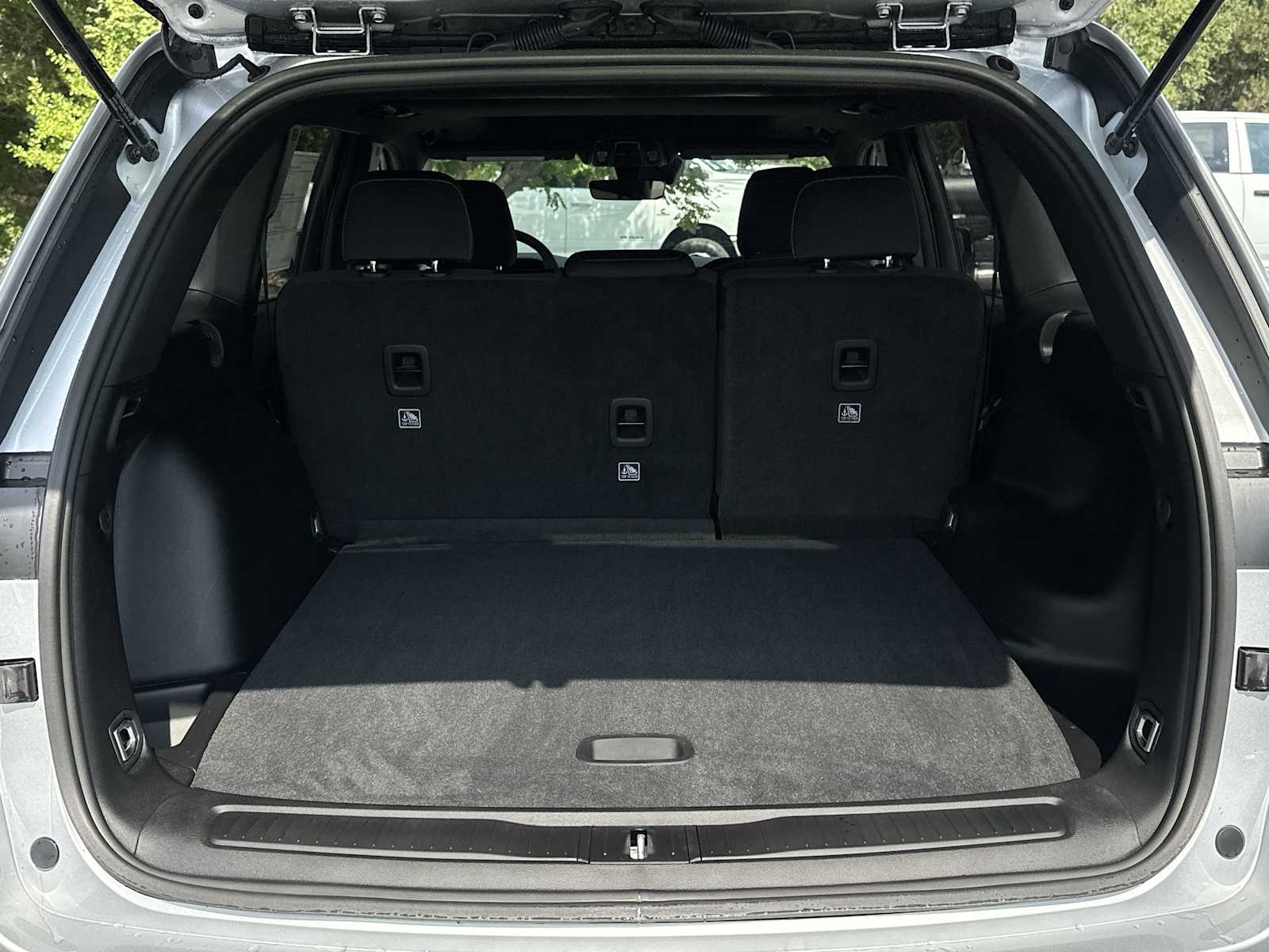 Thumbnail: 2025 Jeep Grand Cherokee - 19