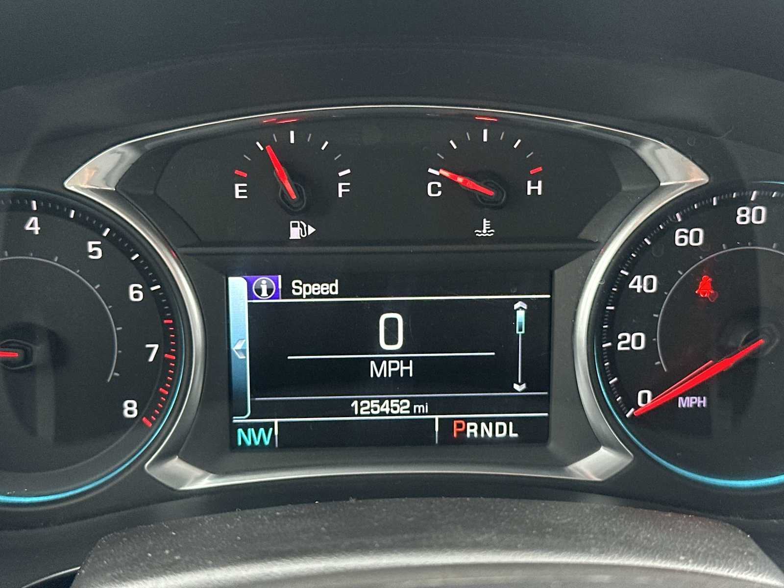 Thumbnail: 2016 Chevrolet Malibu - 10