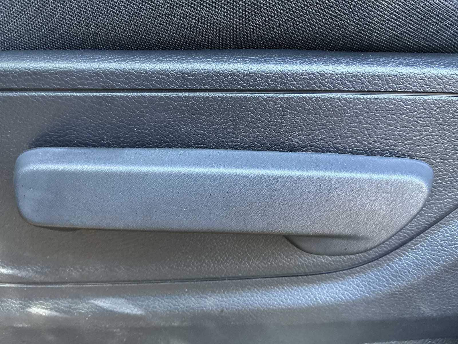 Thumbnail: 2026 RAM 1500 - 14