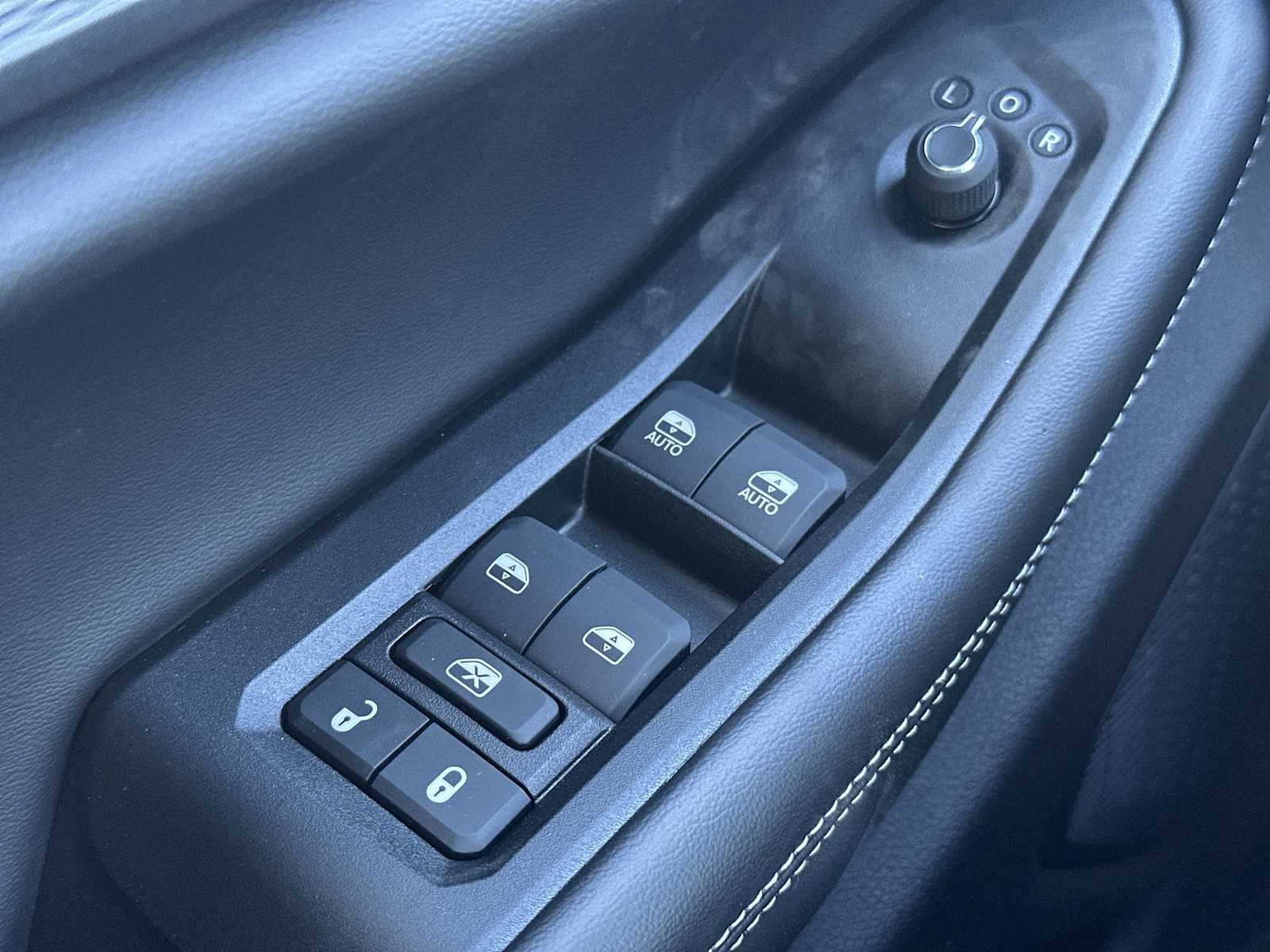 Thumbnail: 2025 Jeep Grand Cherokee - 15