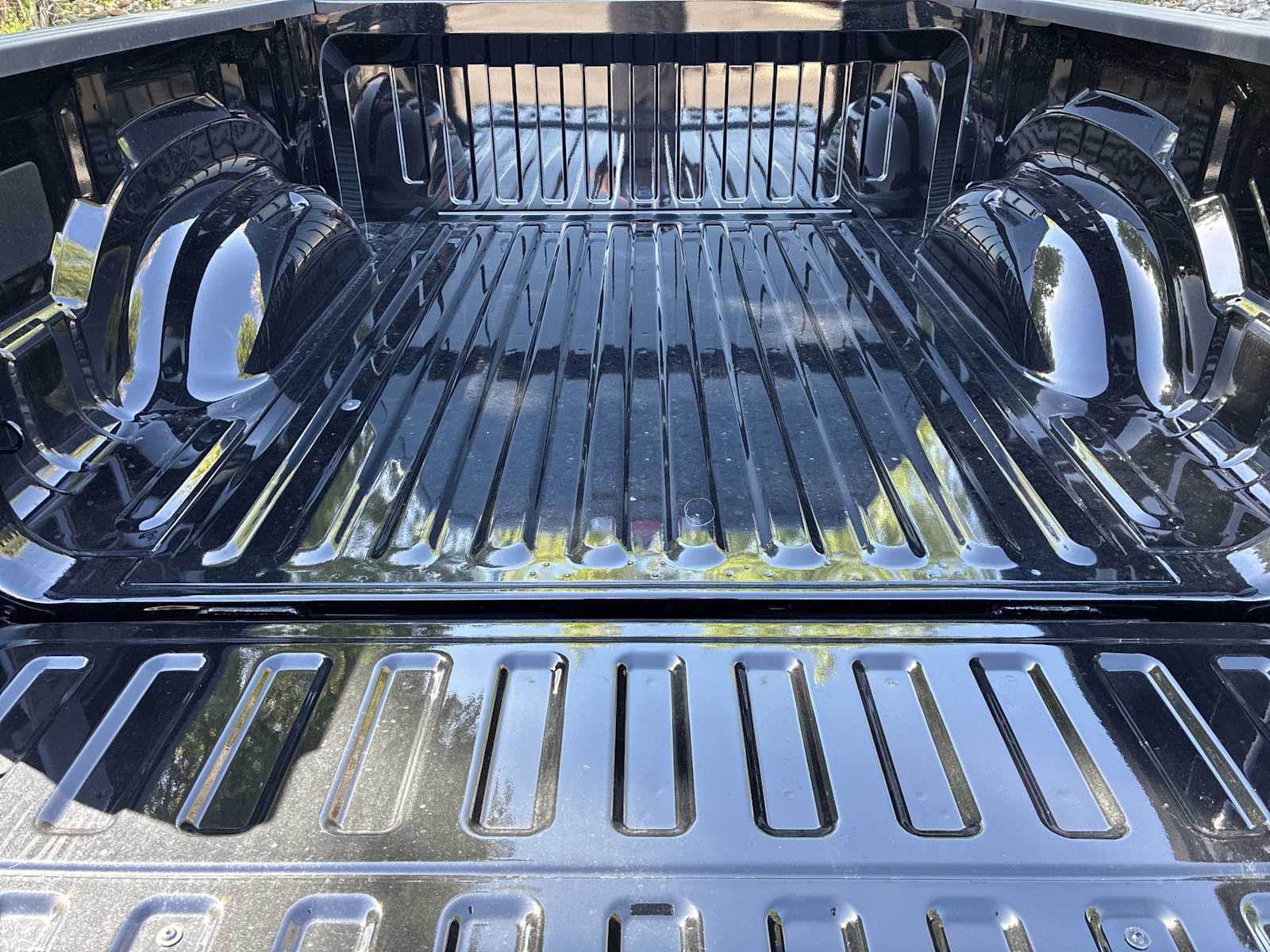 Thumbnail: 2026 RAM 1500 - 18