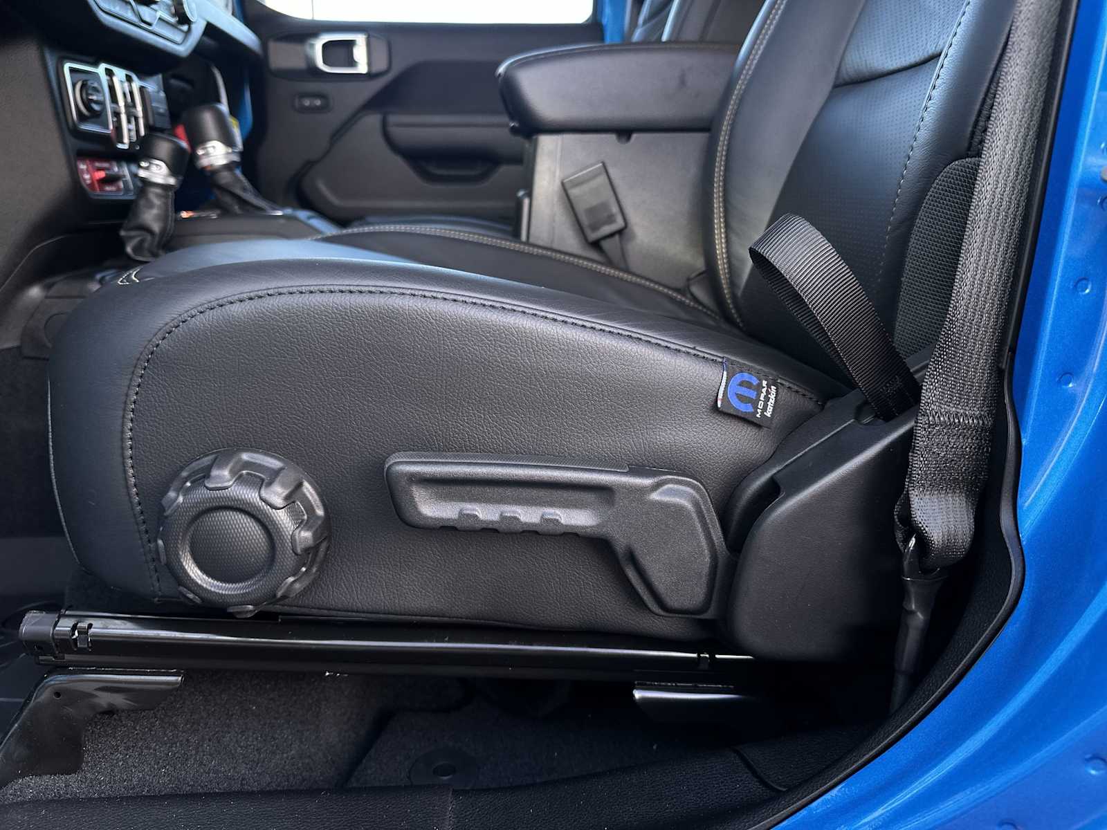 Thumbnail: 2026 Jeep Wrangler - 14