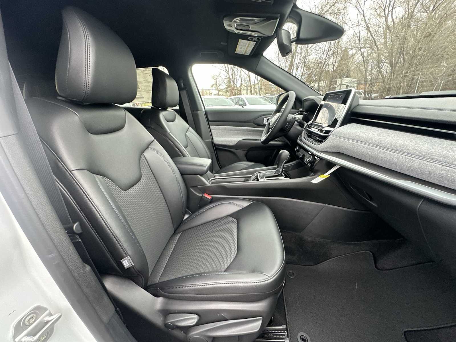 Thumbnail: 2026 Jeep Compass - 23