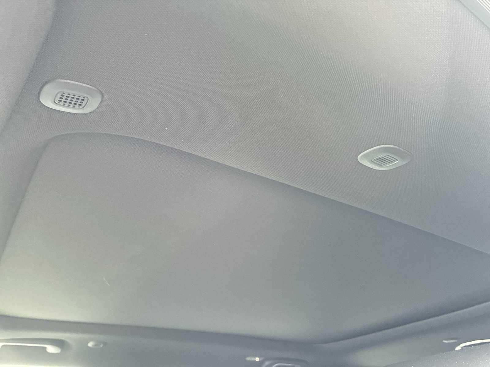 Thumbnail: 2026 Jeep Grand Wagoneer L - 16