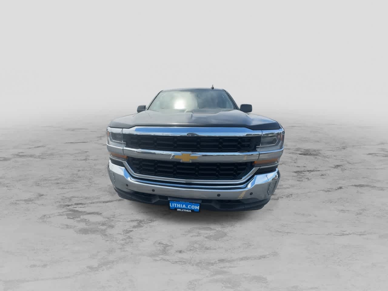 Thumbnail: 2018 Chevrolet Silverado 1500 - 3