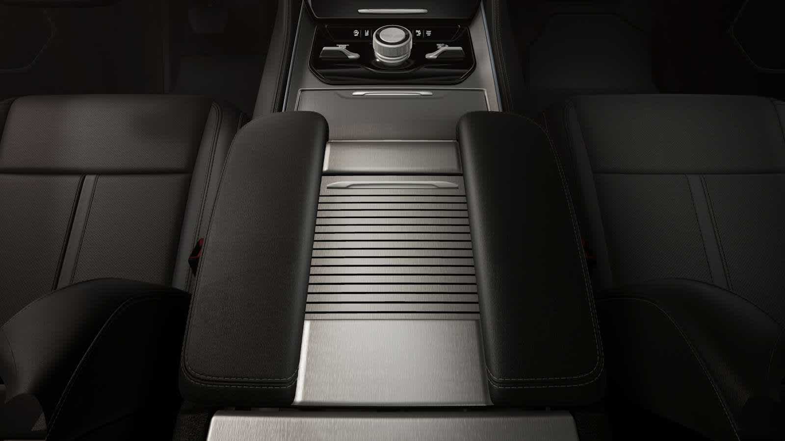 Thumbnail: 2026 Jeep Grand Wagoneer - 4