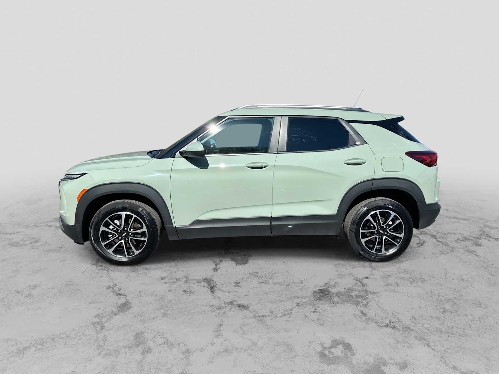 Thumbnail: 2025 Chevrolet TrailBlazer - 5