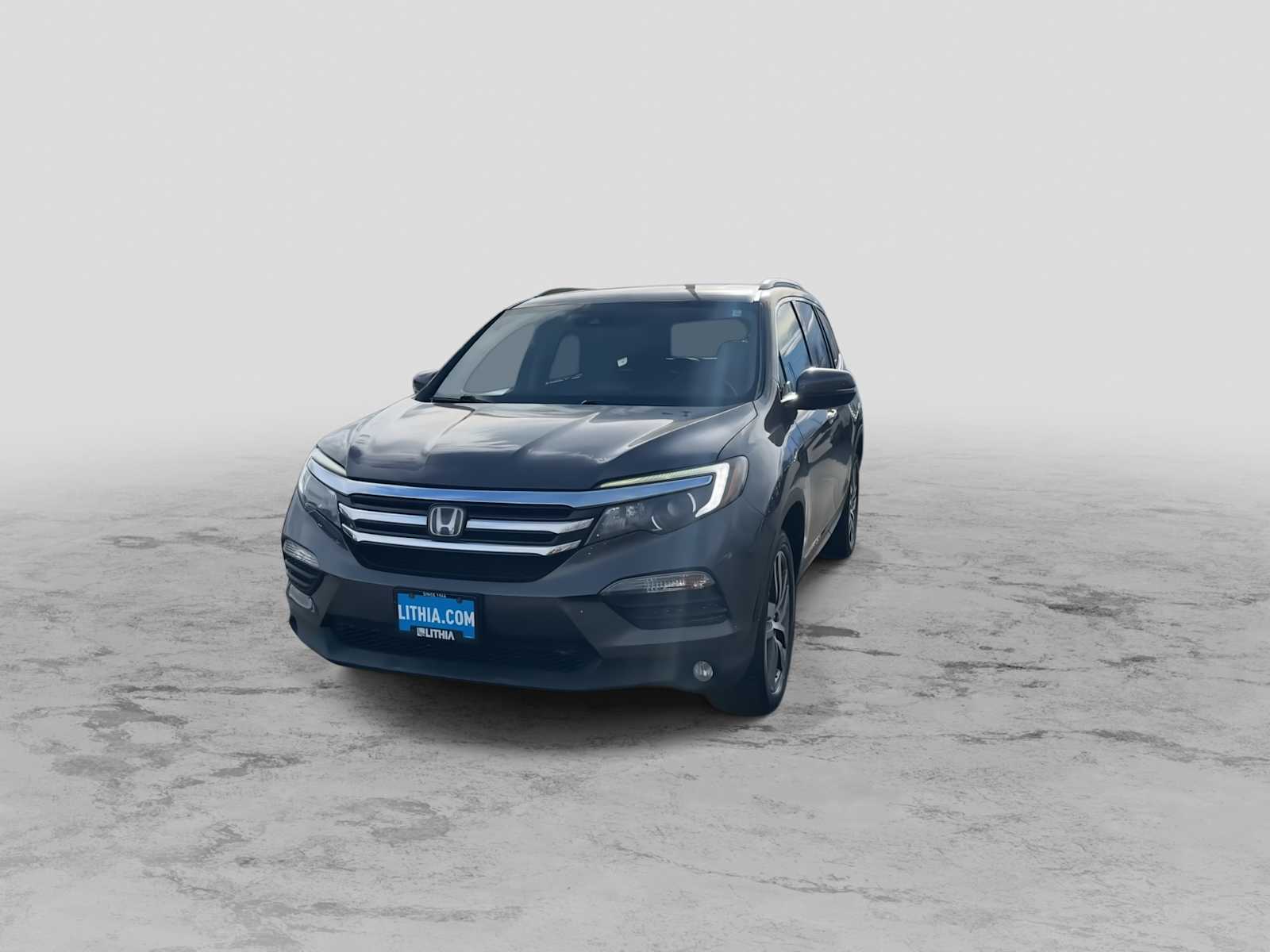 Thumbnail: 2017 Honda Pilot - 3