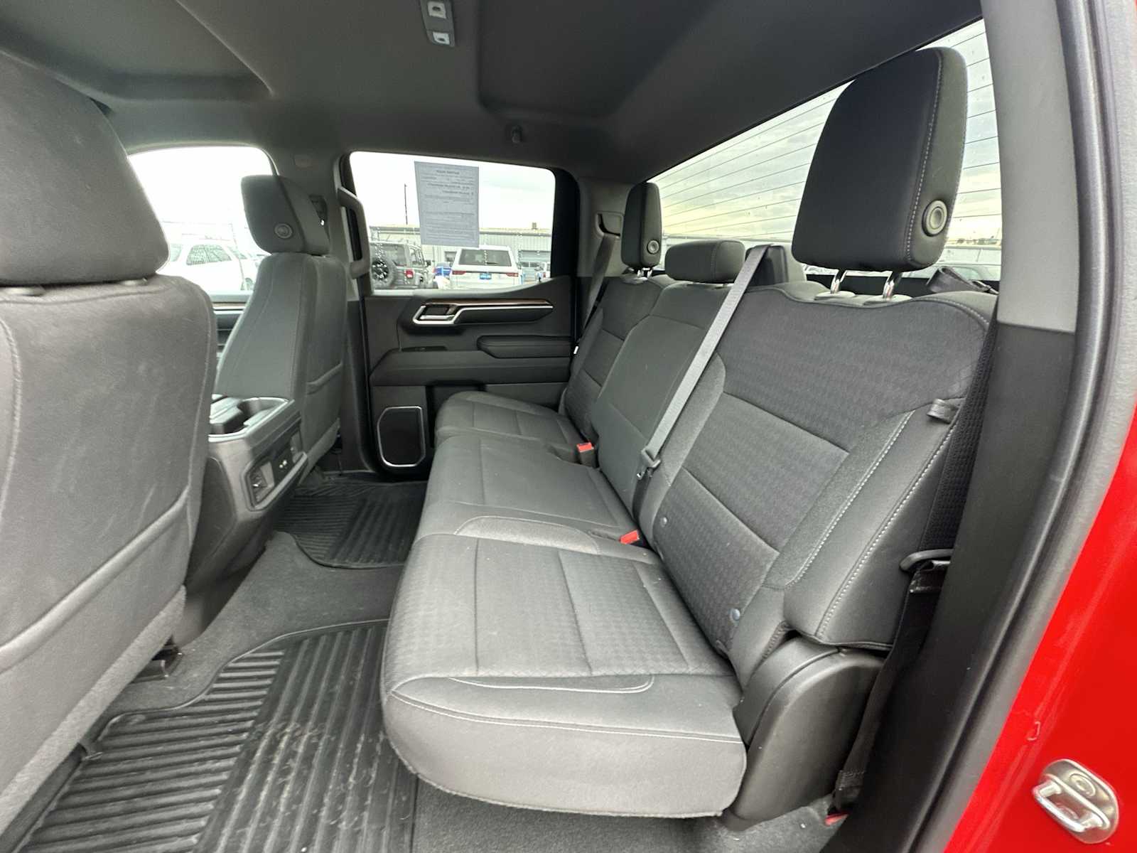 Thumbnail: 2022 Chevrolet Silverado 1500 - 23