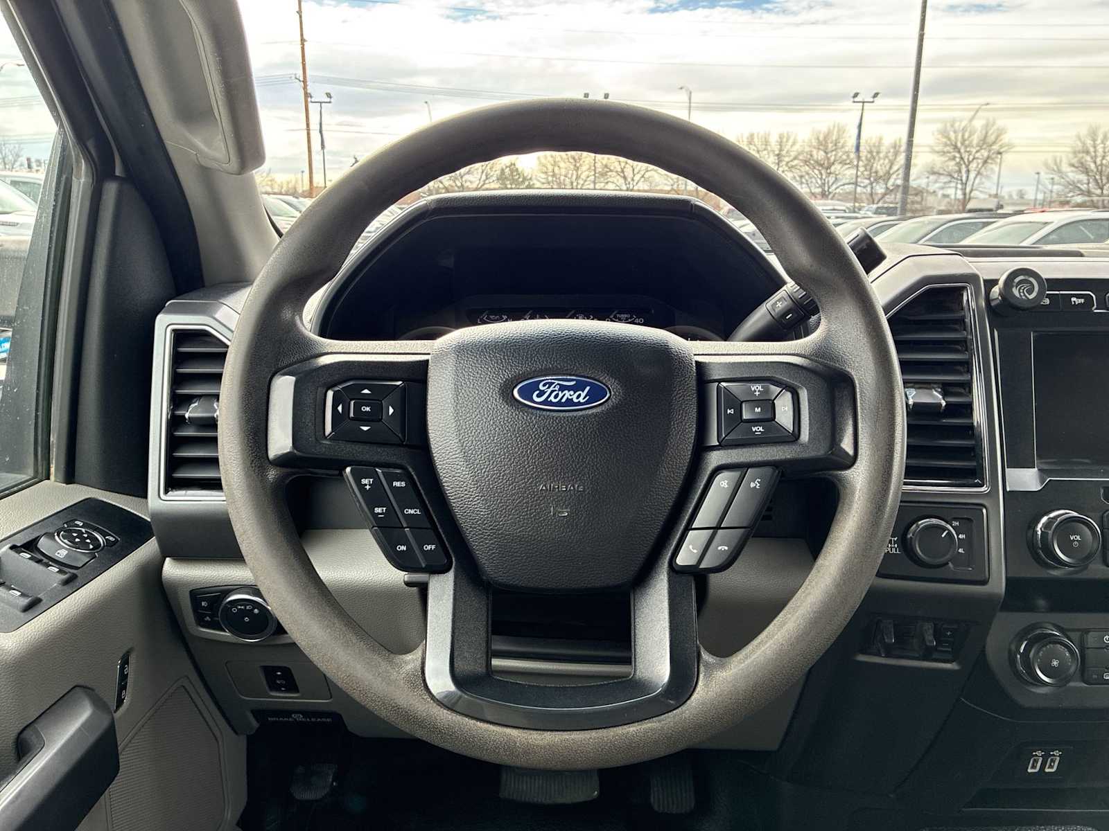 Thumbnail: 2019 Ford F-350 - 11