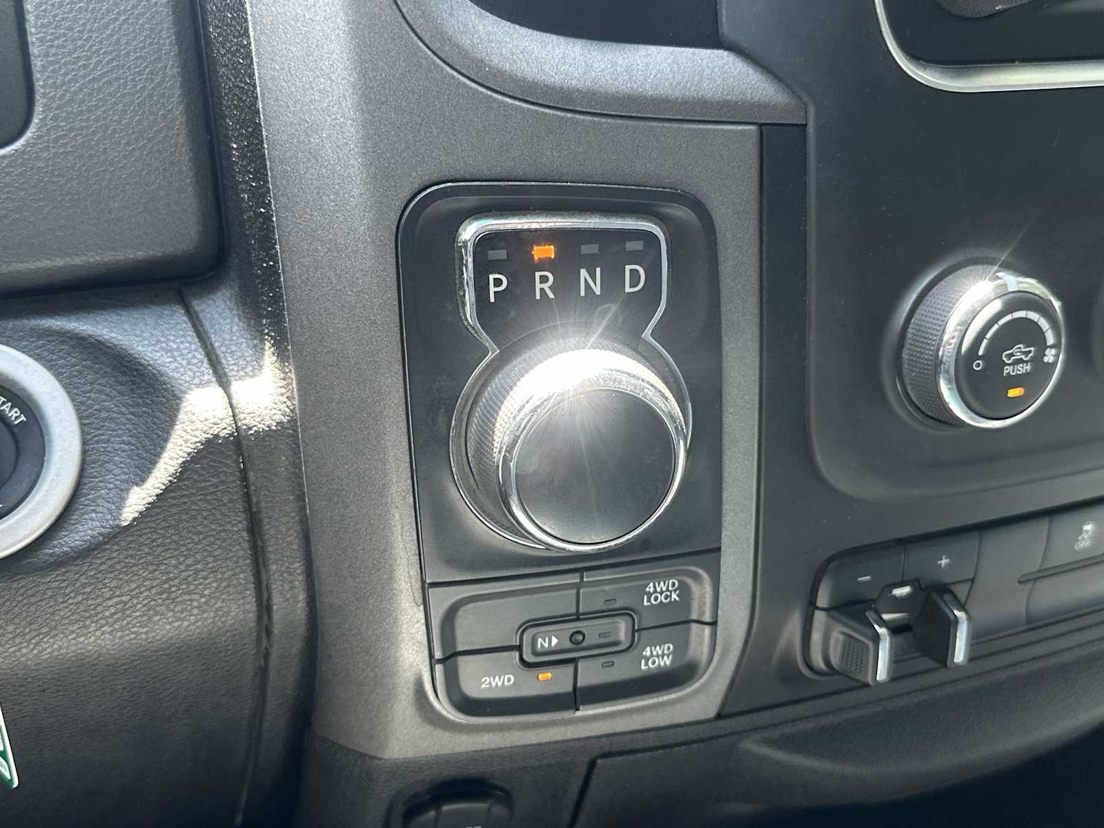 Thumbnail: 2019 RAM 1500 Classic - 20