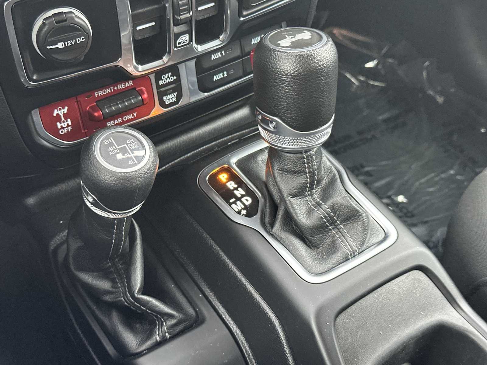 Thumbnail: 2024 Jeep Wrangler - 19