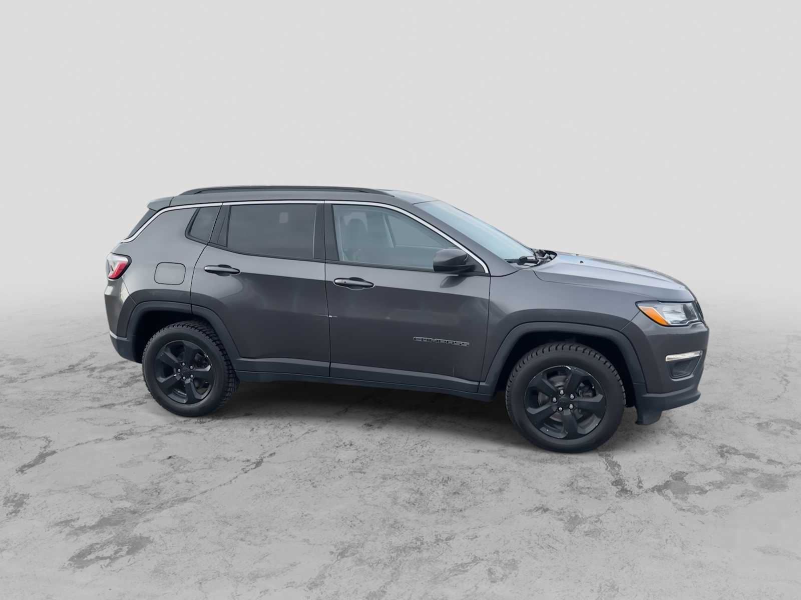 Thumbnail: 2018 Jeep Compass - 9