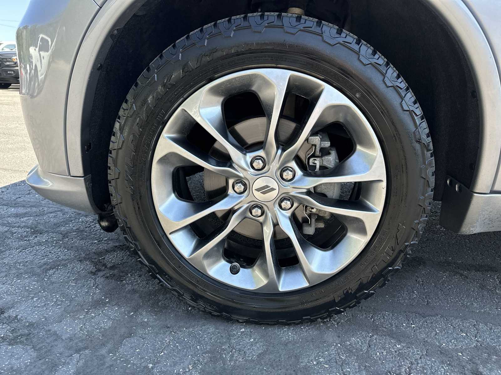 Thumbnail: 2019 Dodge Durango - 17