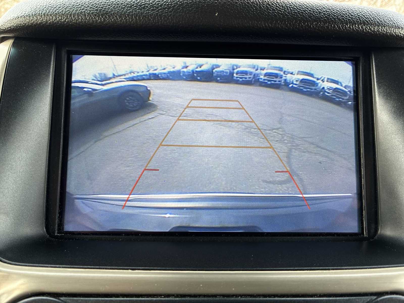 Thumbnail: 2018 GMC Yukon XL - 24