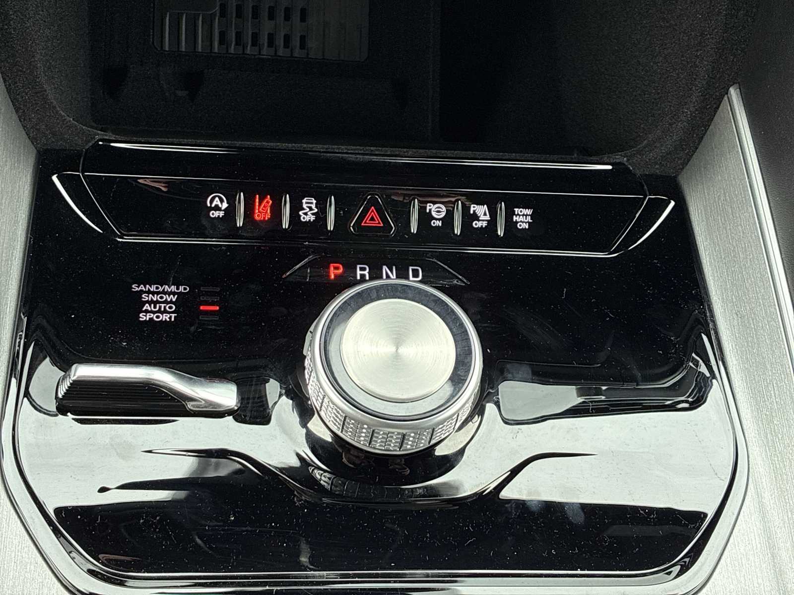 Thumbnail: 2026 Jeep Grand Wagoneer L - 22