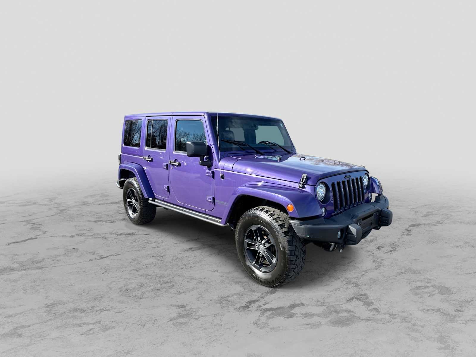 Thumbnail: 2017 Jeep Wrangler - 2