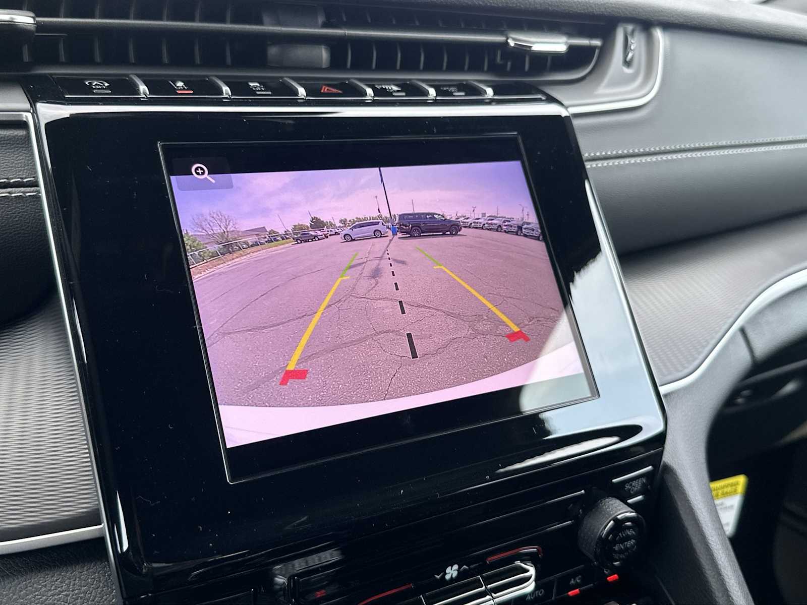 Thumbnail: 2025 Jeep Grand Cherokee - 22