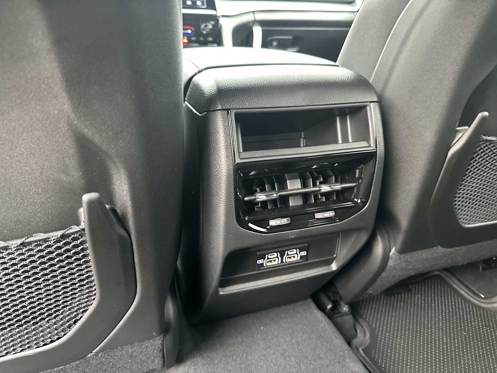 Thumbnail: 2025 Jeep Grand Cherokee - 20