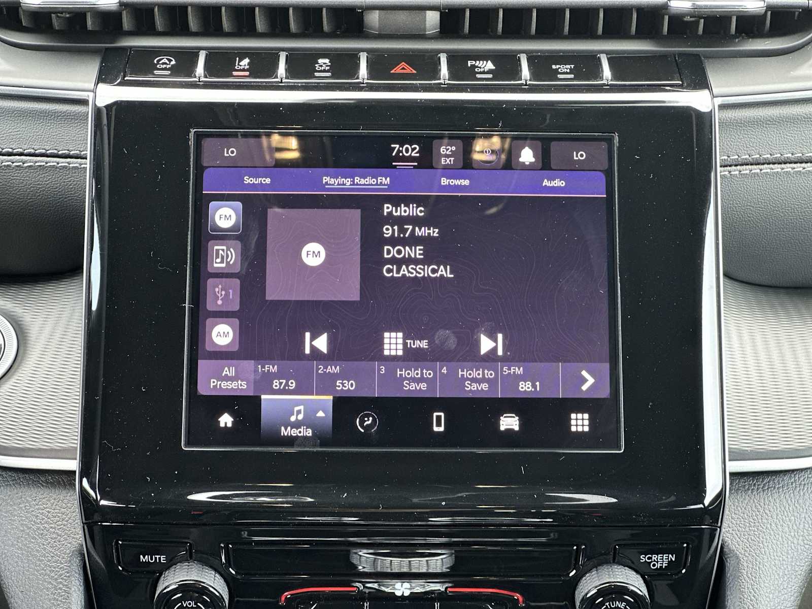 Thumbnail: 2025 Jeep Grand Cherokee - 12