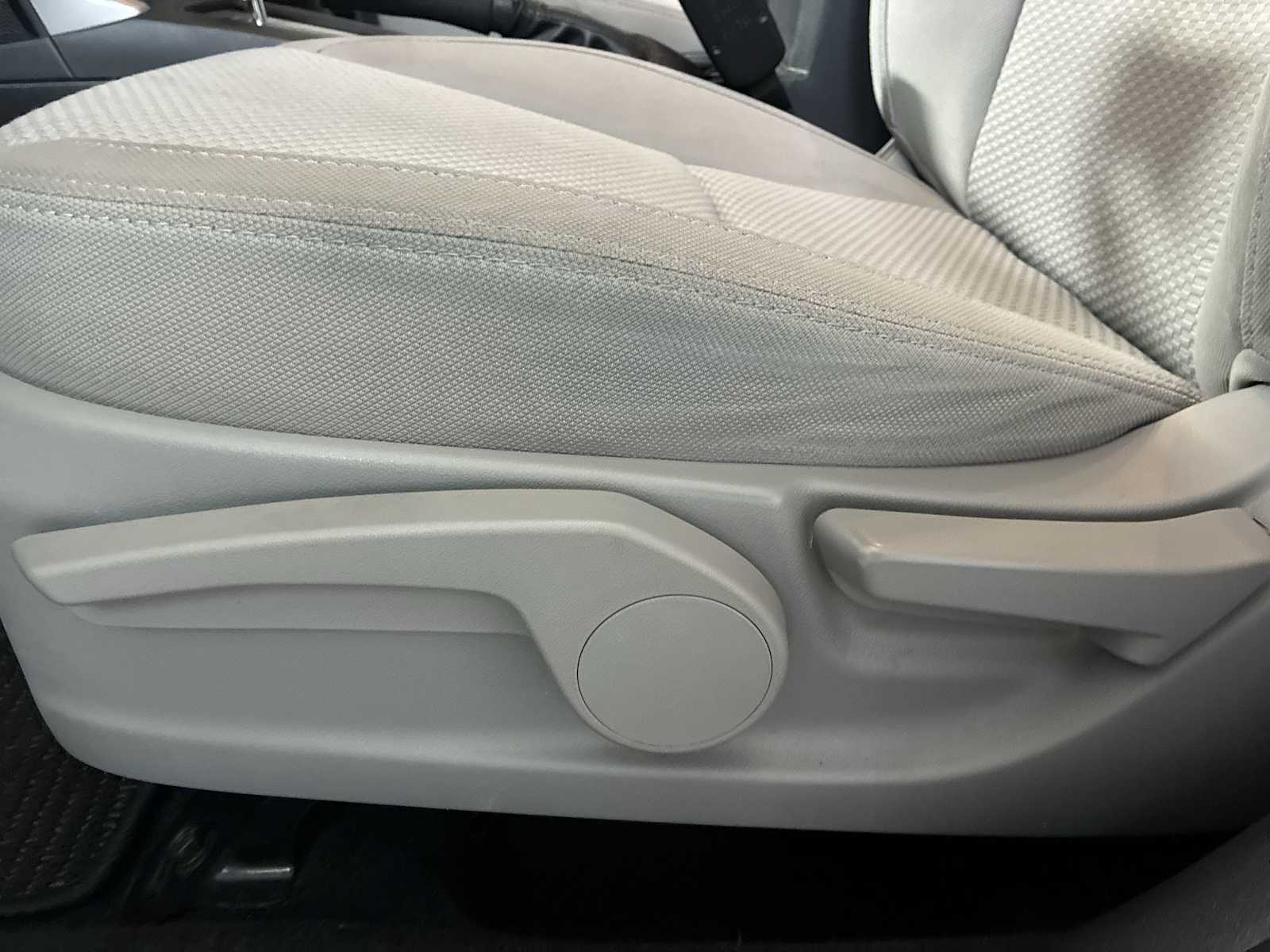 Thumbnail: 2015 Subaru Forester - 14